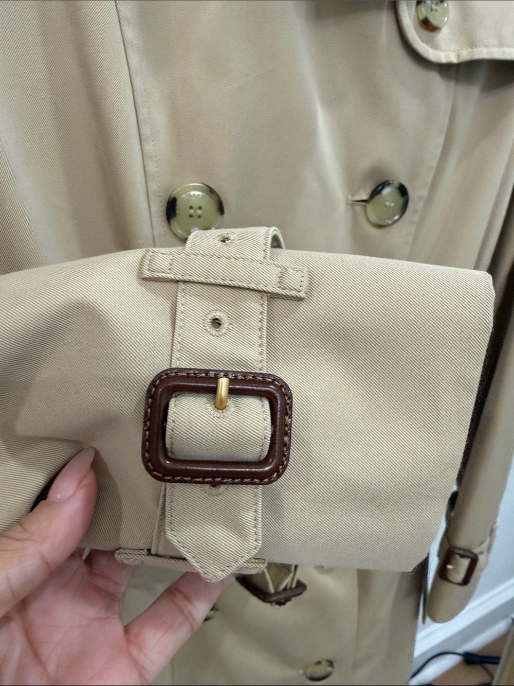 Brand New Burberry Chelsea trench coat - Picture 5 of 9